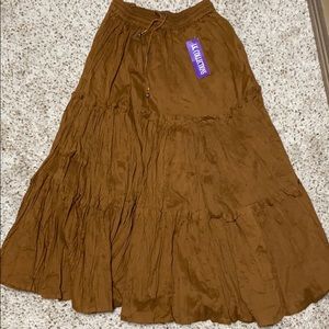 Woman’s Brown Skirt